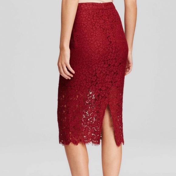 Bardot Floral‎ Lace Overlay Lined Midi Pencil Skirt Burgundy Size XS - Picture 2 of 11